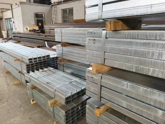 گالوانیزه فولاد سفارشی C بخش شعاع 150x90x24 PFC فلنج موازی