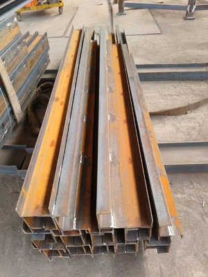100UC PFC ستون های دیوار نگهدارنده گالوانیزه 900mm-6000mm