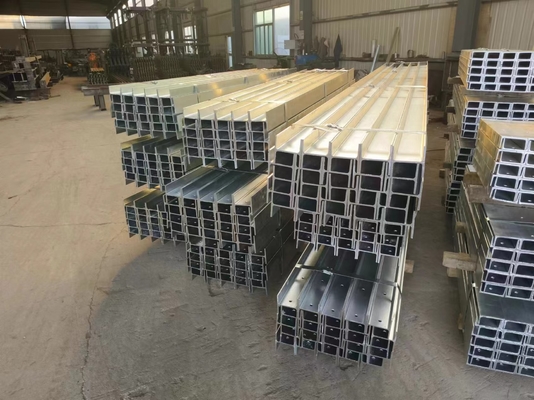 HDG دیوار نگهدارنده جوشیده گالوانیزه پست های خواب 100UC