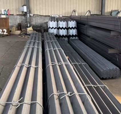 زاویه فولاد گالوانیزه Lintel G300 طول سفارشی گرم